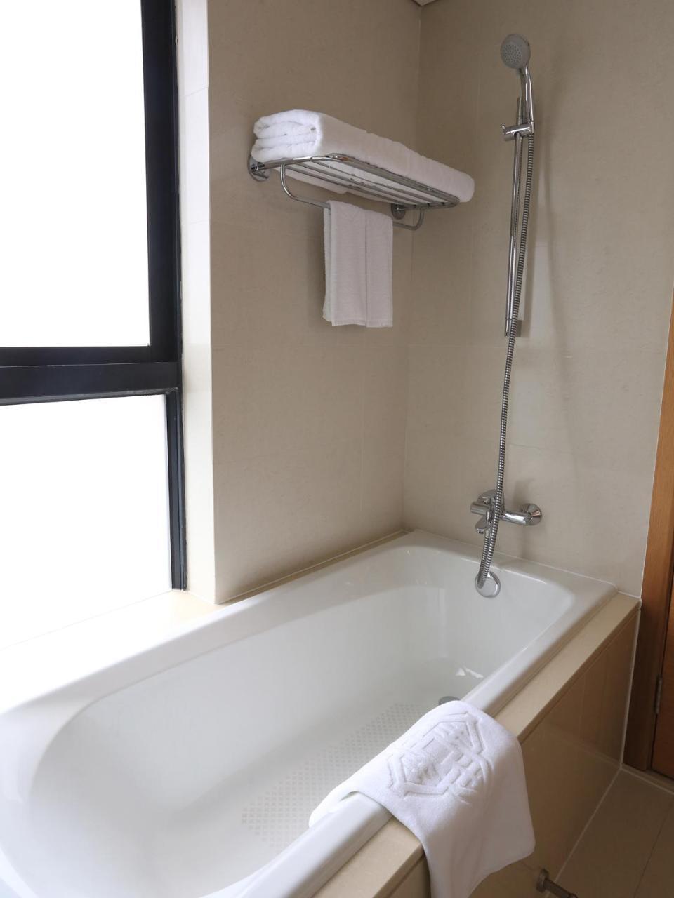 Wuxi Koschenny Graceland Service Residence Экстерьер фото